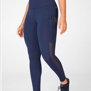 NWT Fabletics High-Waisted Legging